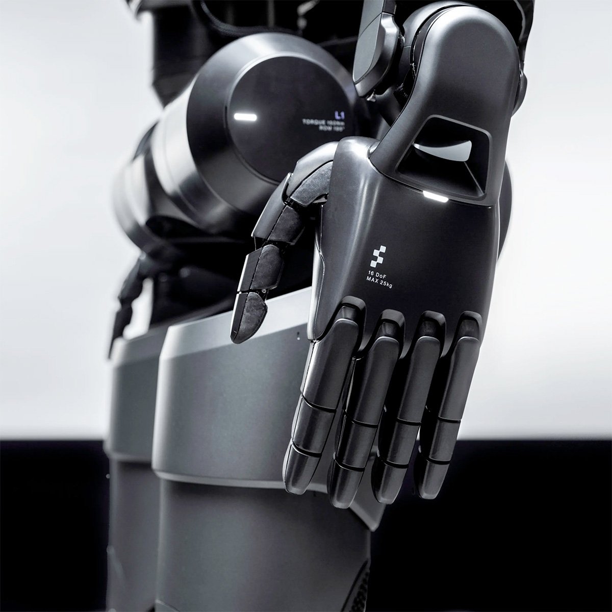 Figure 02 humanoid robot hands